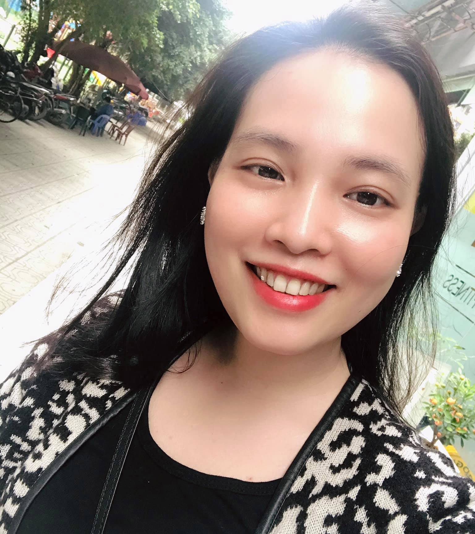 Ms. Hường