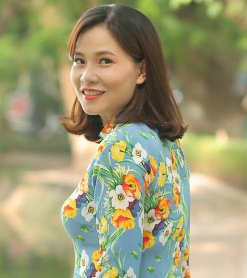 Ms. Huyền